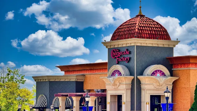 A Cheesecake Factory restaurant at The Summit mall in Birmingham, Alabama
