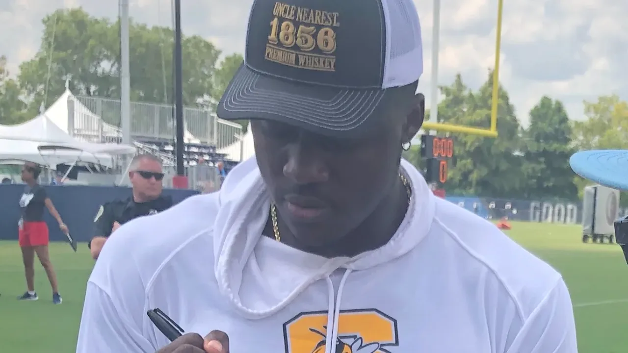 Tennessee Titans wide receiver A. J. Brown signs autographs at Titans Training Camp on August 2, 2019.