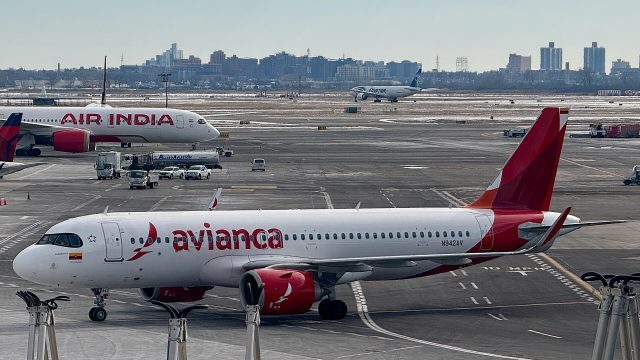 Airbus A320-251N - Avianca - N942AV