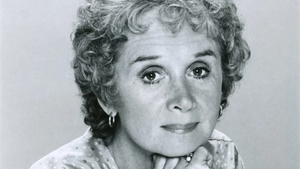 Barbara Barrie "Breaking Away" (1980 ABC press photo)
