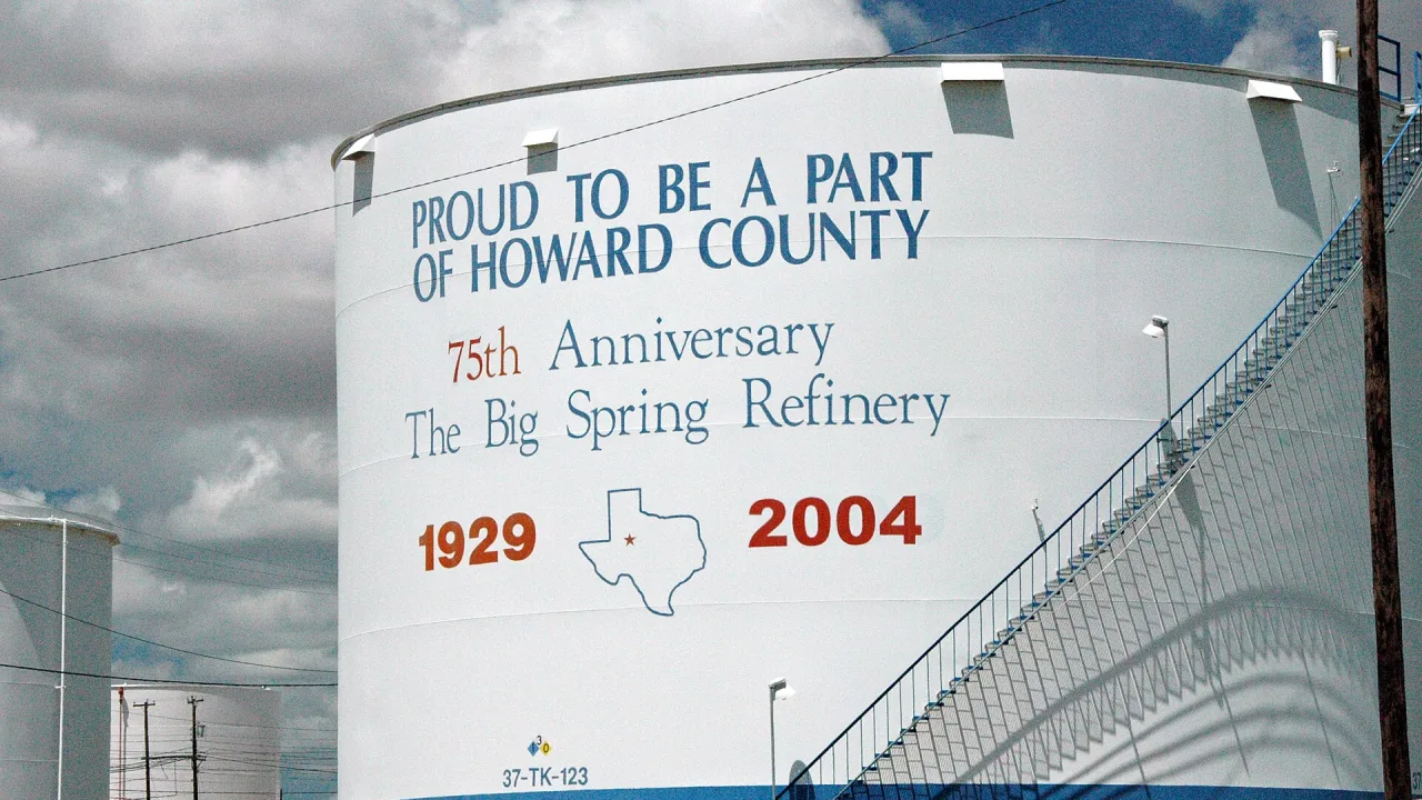 Big Spring Refinery (Big Spring, Texas, USA) 1