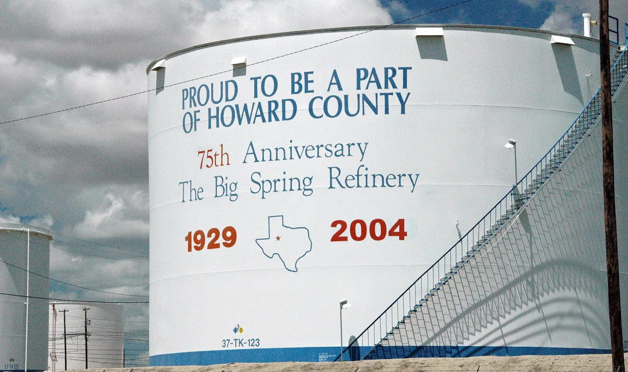 Big Spring Refinery (Big Spring, Texas, USA) 1