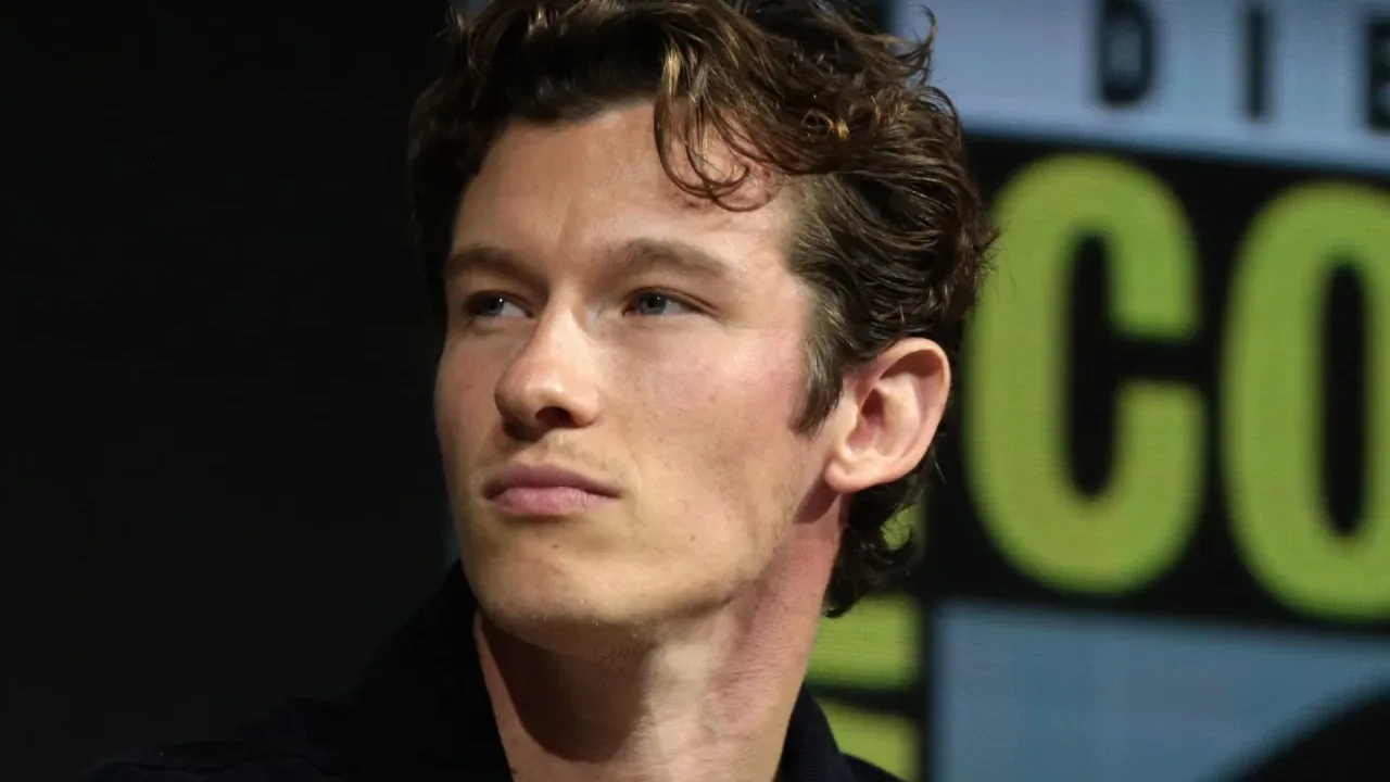 Callum Turner speaking at the 2018 San Diego Comic-Con International in San Diego, California.