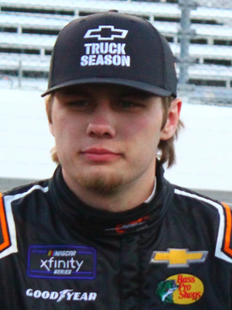carson kvapil dale earnhardt jr