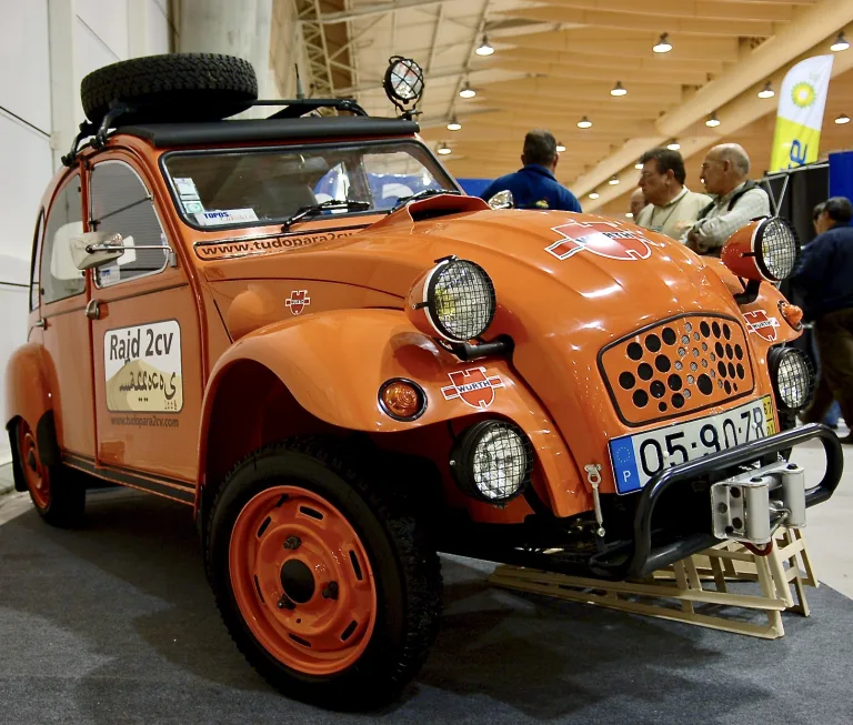 Citroen 2 cv prepared to rally raids (1967)