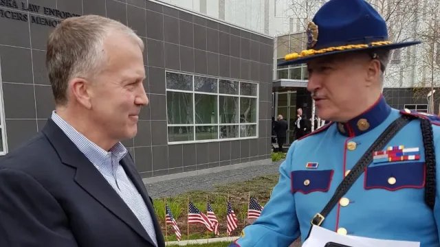 Dan Sullivan - Alaska Police Memorial Day 2019 b 01