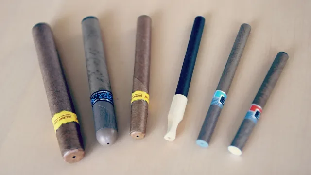 E-Cigarette-E-Cigar-E-Cigarillo-E-Black-E-Clove-Electronic Cigarette-E-Cigs-E-Liquid-Vaping