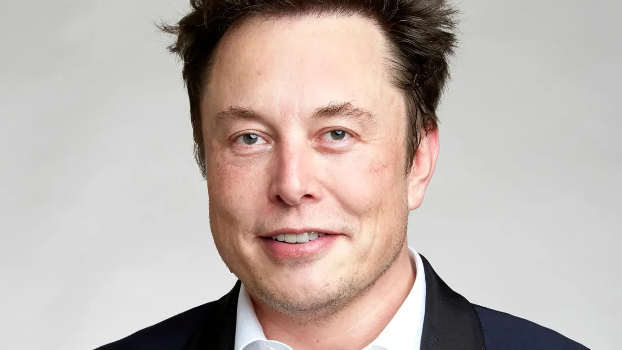 Elon Musk Royal Society (crop2)