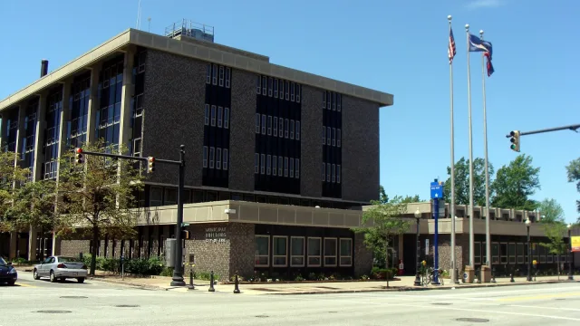 The city hall of Erie, Pennsylvania on State Street.