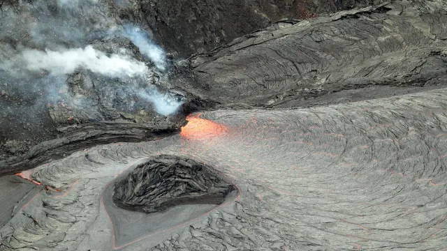 Halemaumau Crater (17 February 2021) (Kilauea Volcano, Hawaii)
