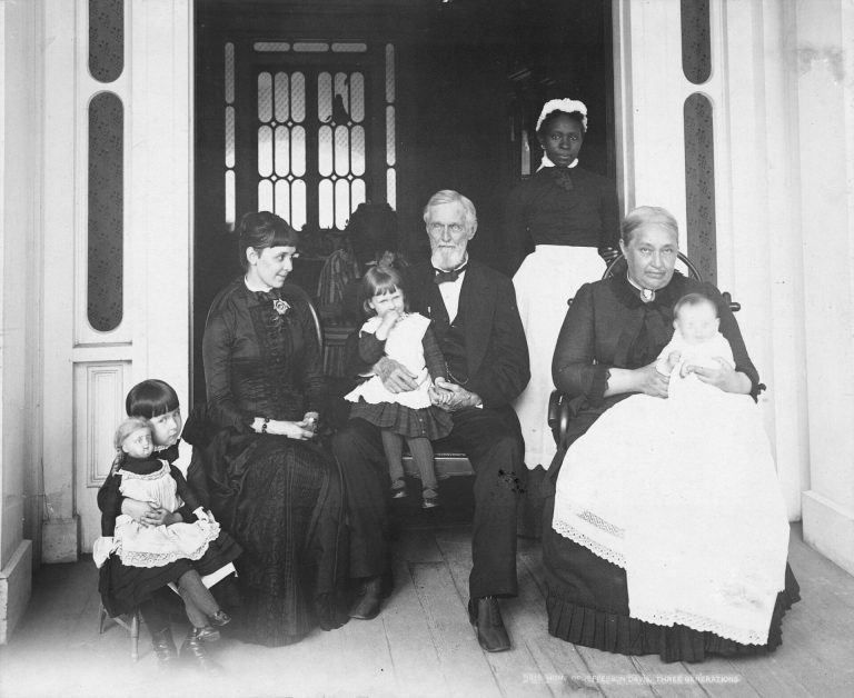 Home of Jefferson Davis, three generations