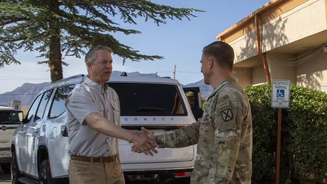 Kansas Senator Roger W Marshall visits southern border headquarters