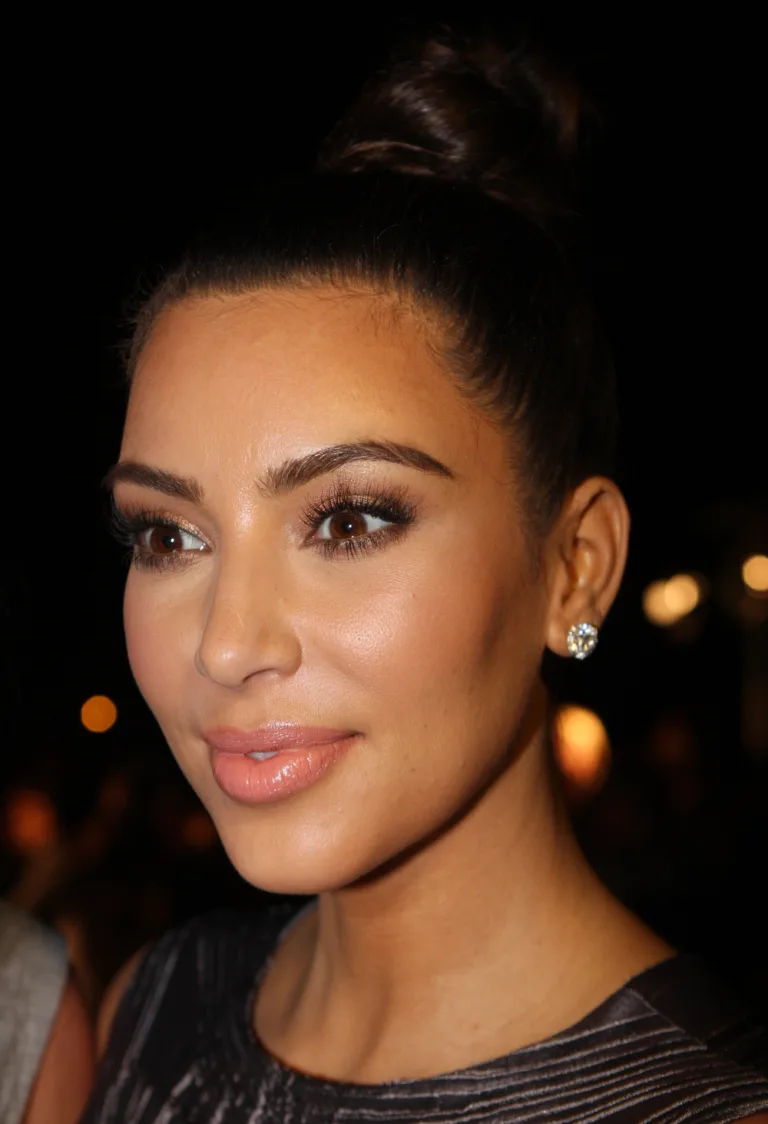 Kardashian in Sydney, Australia for E! News: Red carpet and dinner at Nield Ave 2012