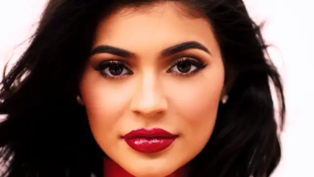 Complex magazine presents Kylie Jenner's collaboration with Japanese artists Takashi Murakami.