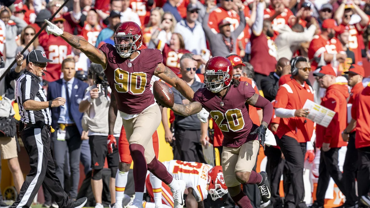 Montez Sweat, Bobby McCain OCT 2021