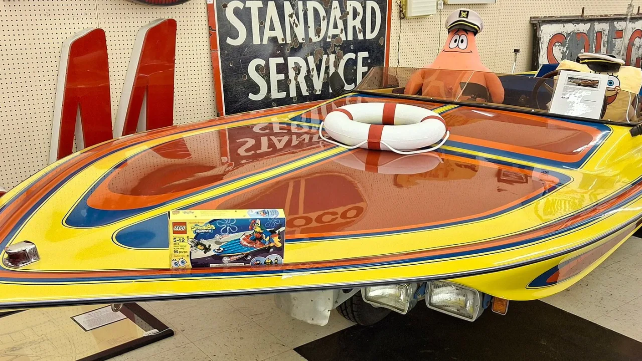 Rodz & Bodz Movie Car Museum auction, Custom Built SpongeBob 1970 Jet Boat