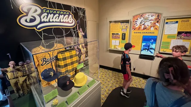 Savannah Bananas exhibt
