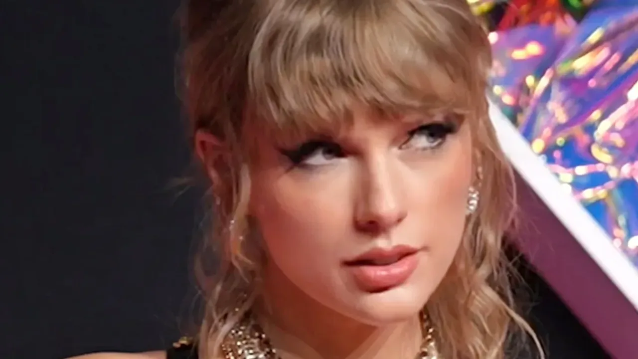 Taylor Swift at the 2023 MTV Video Music Awards