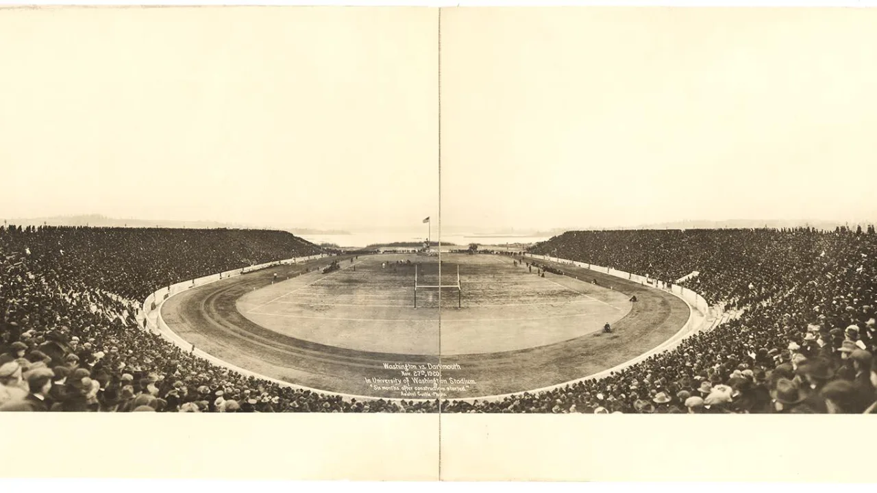 University of Washington versus Dartmouth College football game at Husky stadium, Seattle, November 27, 1920