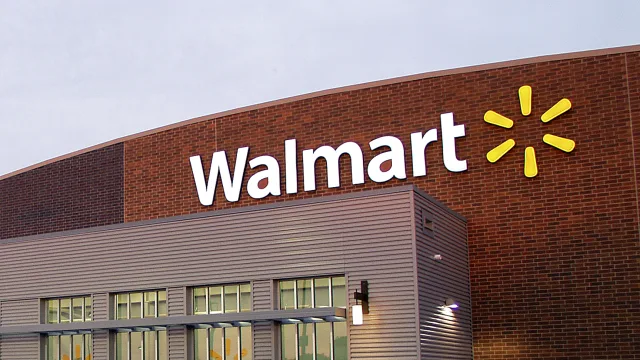 Walmart store exterior