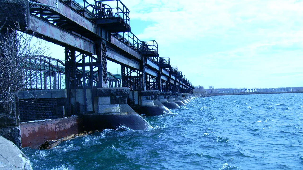 Waves at the flood control gates